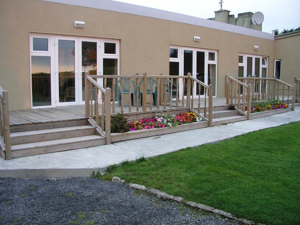 Lakeland Midsummer Lakehouse Оугтерард Екстериор снимка